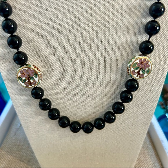 Vintage Onyx & Cloisonné Necklace | Lovely & Romantic - Picture 11 of 17